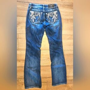 Very Lightly Worn- MISS ME JEANS- Low-Rise Embellished Bootcut Jeans- Size 27x34